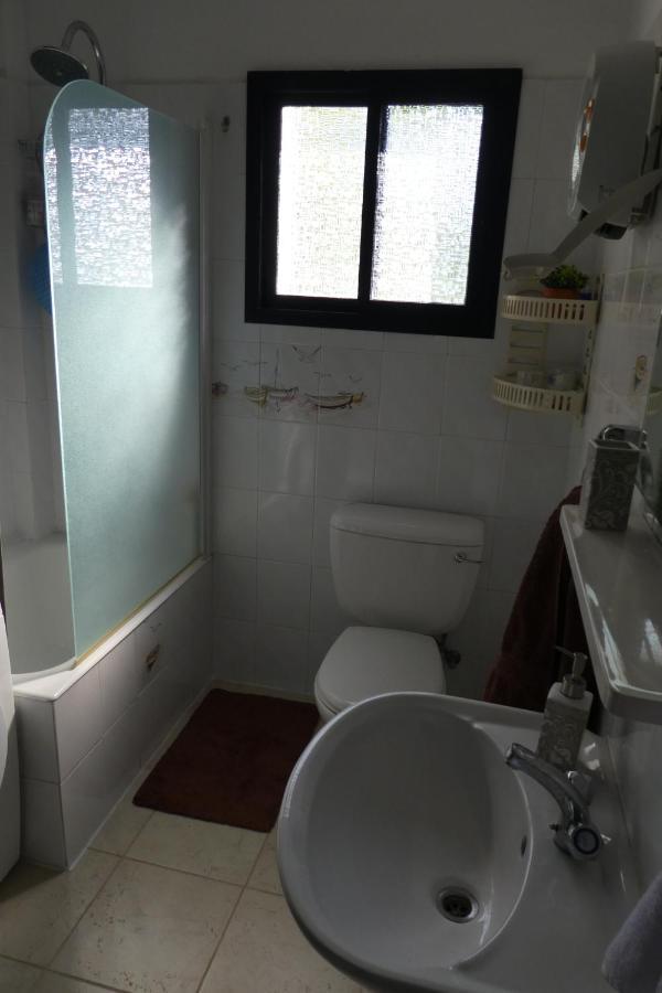 Lola'S Cottage & Garden Kalokhorio Ngoại thất bức ảnh